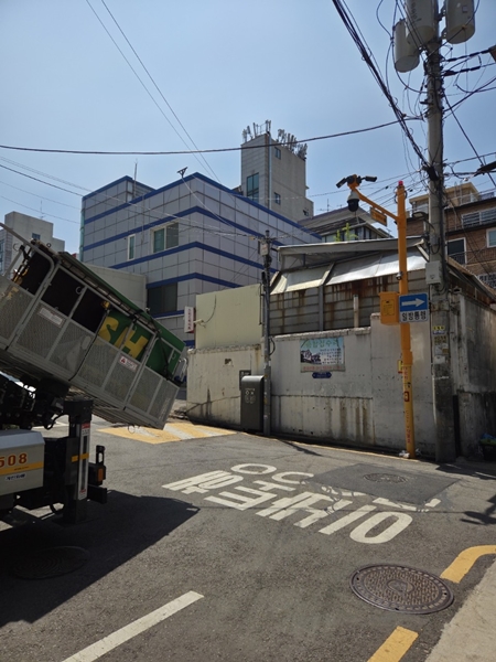 문정동간판철거M